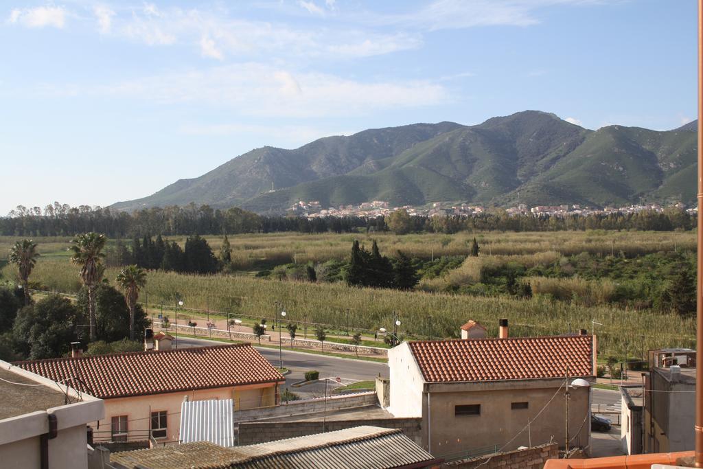 La Pavoncella Acomodação com café da manhã Villaputzu Exterior foto